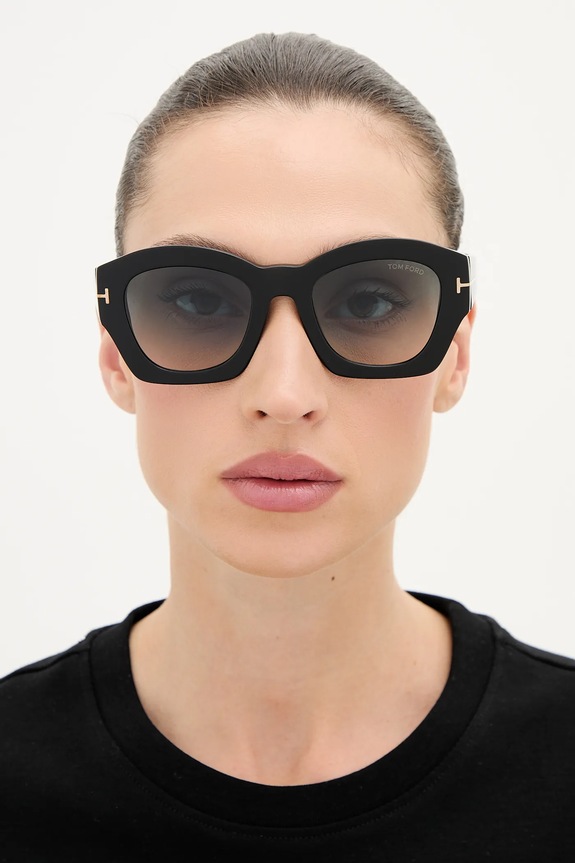 Tom Ford napszemüveg Guilliana FT1083.5201P fekete