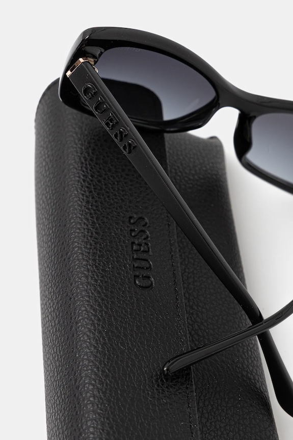 Guess okulary przeciwsłoneczne czarny GU00156.H.5501B