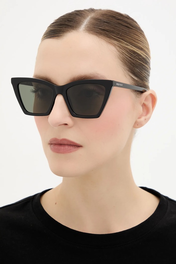 Alexander McQueen napszemüveg standard fekete AM0536S