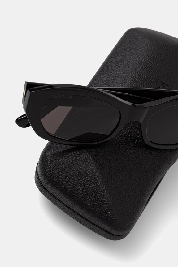 Balenciaga okulary przeciwsłoneczne damskie czarny BB0476S