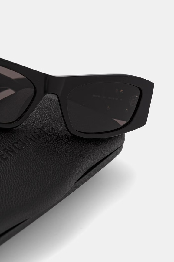 Balenciaga okulary przeciwsłoneczne damskie czarny BB0478S