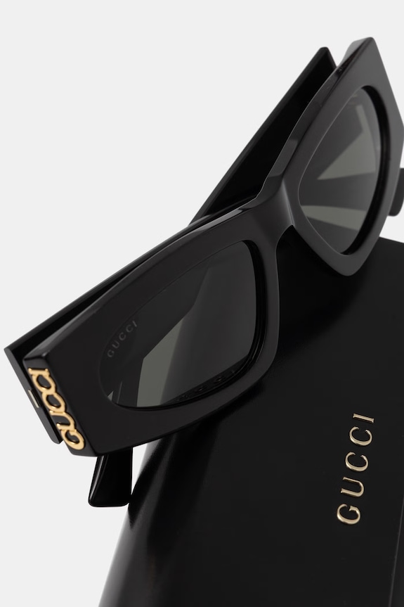 Gucci Slnečné okuliare typ mačacieho oka dámske čierna GG2040S