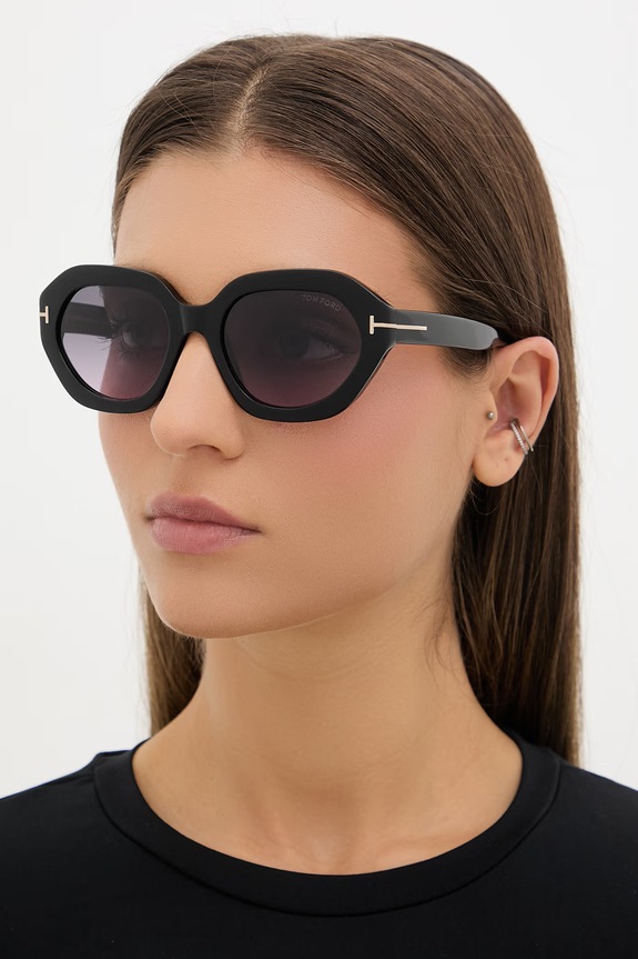 Tom Ford slnečné okuliare dámske Meryl čierna FT1341.5301B
