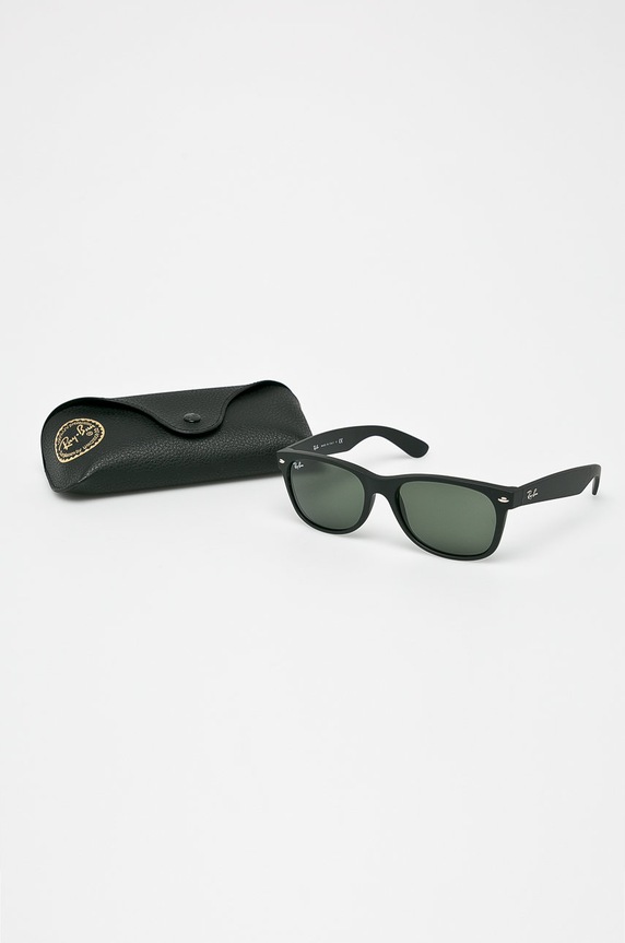 Ray-Ban – Okulary NEW WAYFARER czarny 0RB2132.622.55