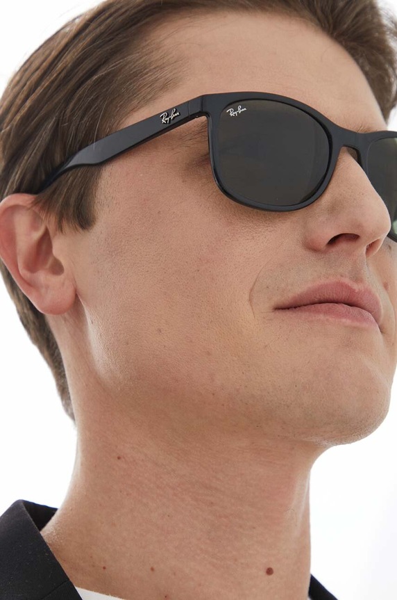 Sluneční brýle Ray-Ban černá 0RB4374.601/3156