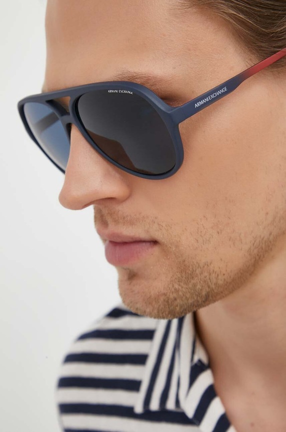 Sončna očala Armani Exchange 0AX4133S mornarsko modra AA00