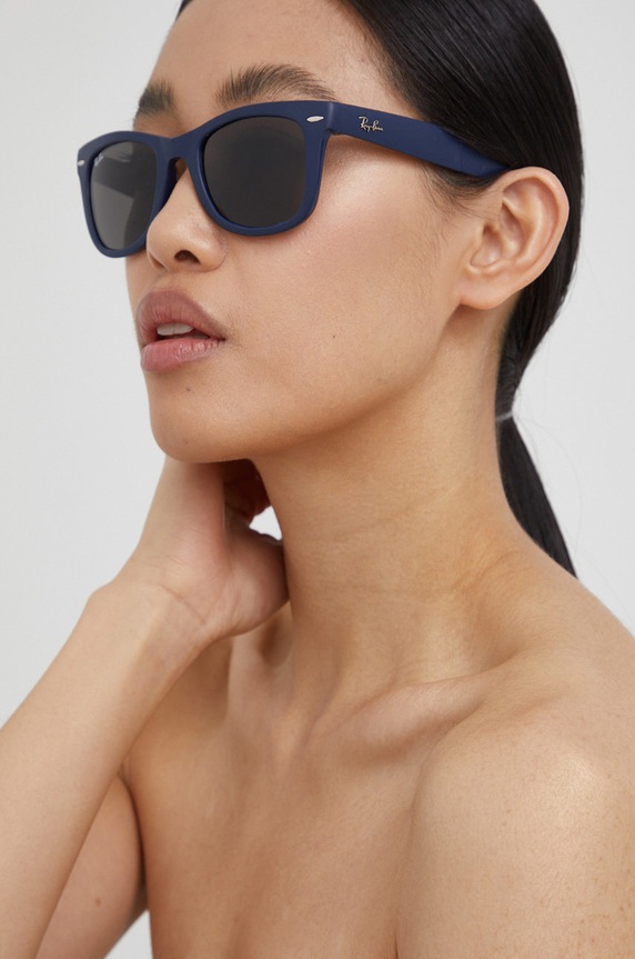Ray-Ban okulary przeciwsłoneczne FOLDING WAYFARER 0RB4105