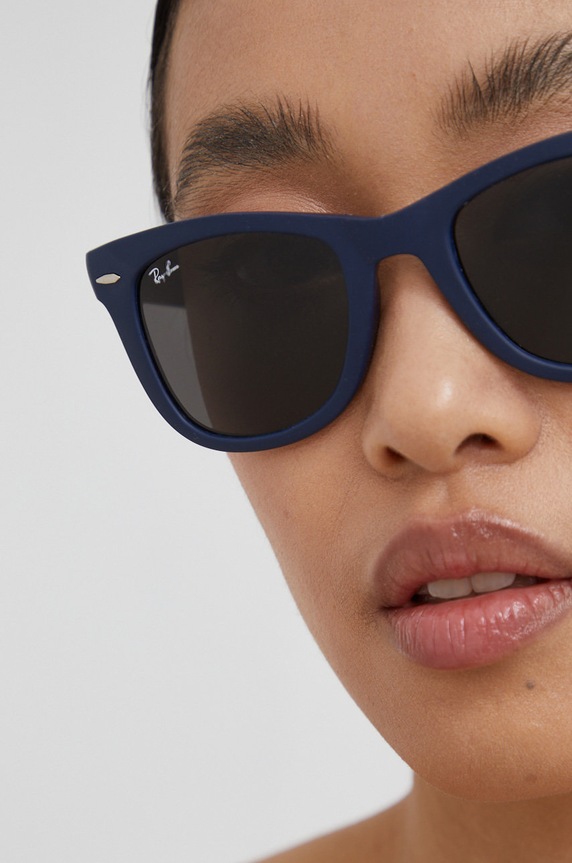 Ray-Ban okulary przeciwsłoneczne FOLDING WAYFARER 0RB4105
