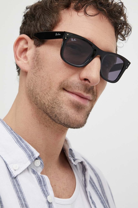 Ray-Ban okulary przeciwsłoneczne WAYFARER REVERSE 0RBR0502S czarny AA00