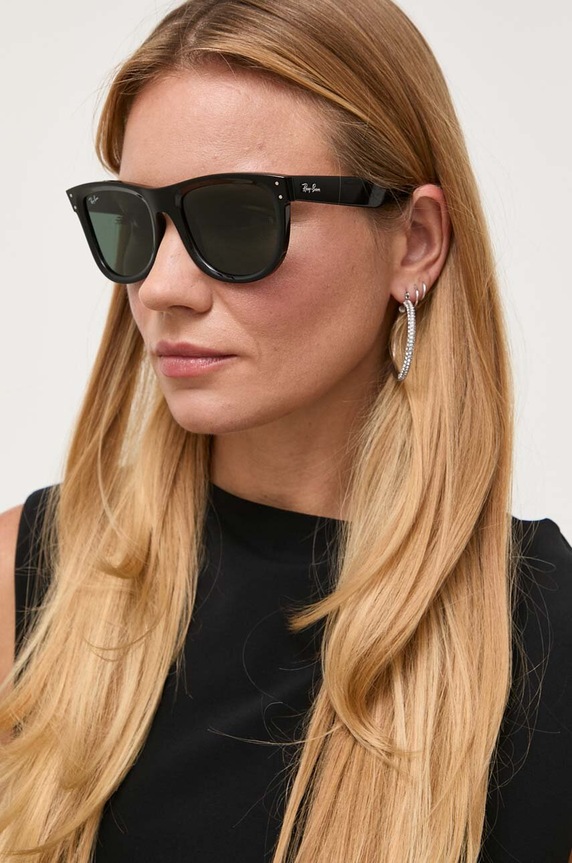 Kiegészítők Ray-Ban napszemüveg WAYFARER REVERSE 0RBR0502S fekete