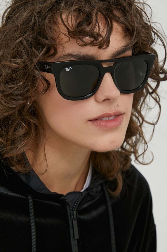 Kiegészítők Ray-Ban napszemüveg PHIL 0RB4426 zöld