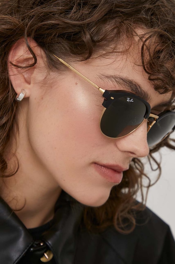 Ray-Ban napszemüveg 0RB4429