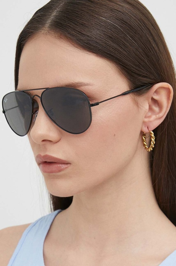 Ray-Ban okulary przeciwsłoneczne gradientowa czarny 0RB3825