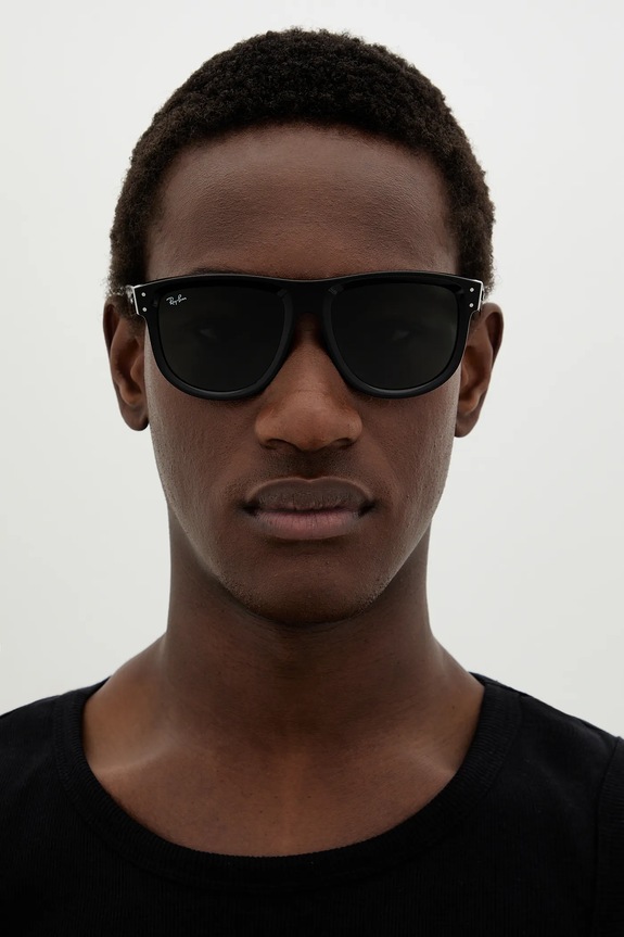 Sunčane naočale Ray-Ban BOYFRIEND REVERSE 0RBR0501S.6677VR