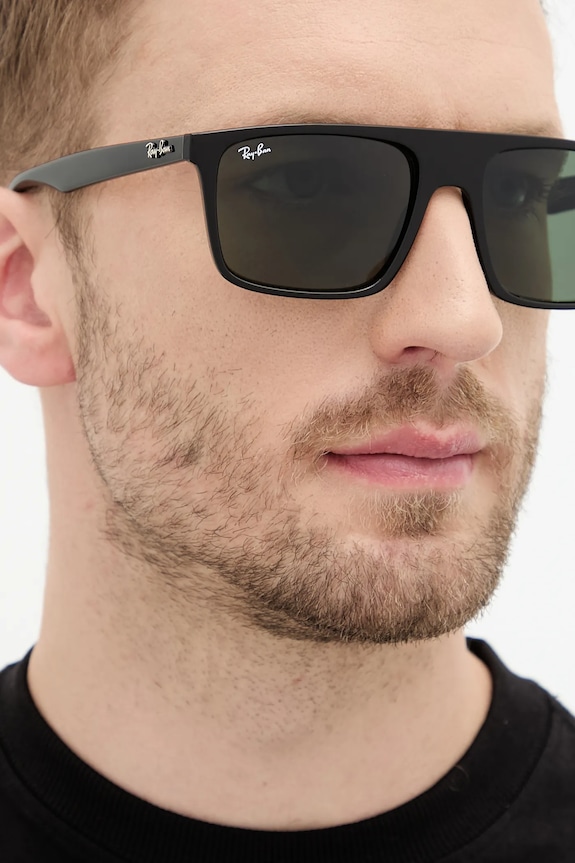 Slnečné okuliare Ray-Ban 0RB2222.901/31