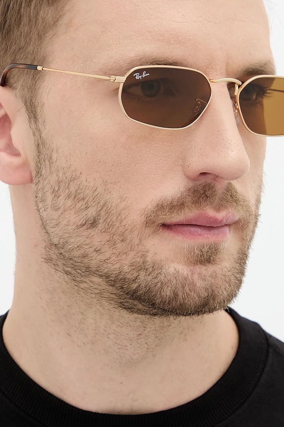 Γυαλιά ηλίου Ray-Ban 0RB3947.001/33