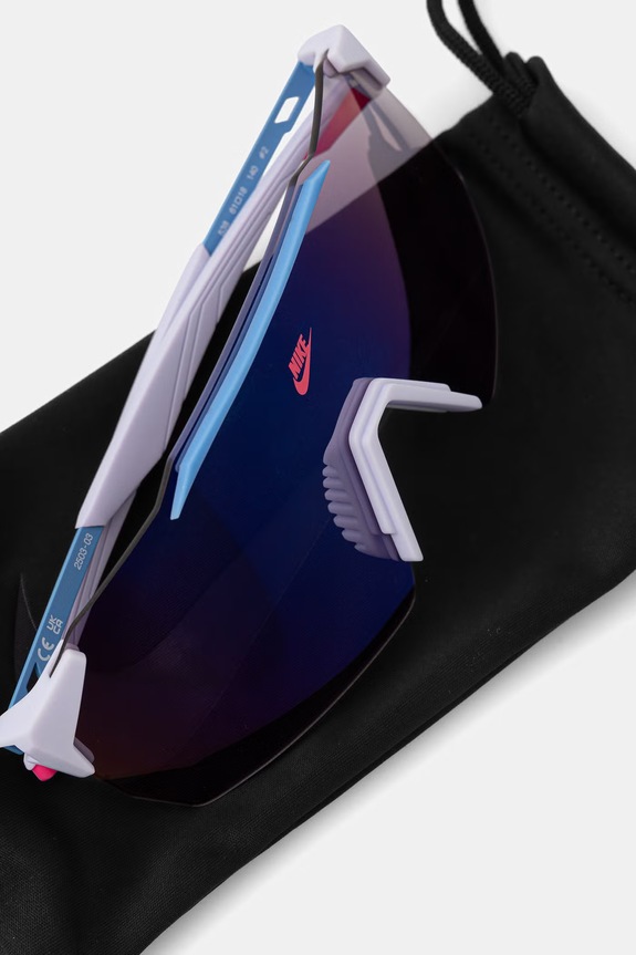Dodatki Nike sončna očala LIMITLESS IB3521X vijolična