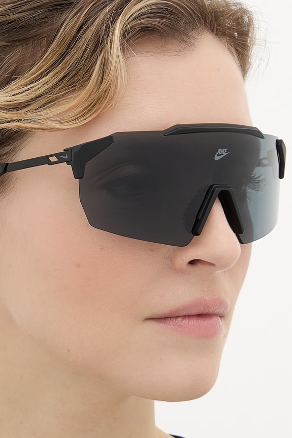 Nike okulary przeciwsłoneczne LIMITLESS IB3521X czarny