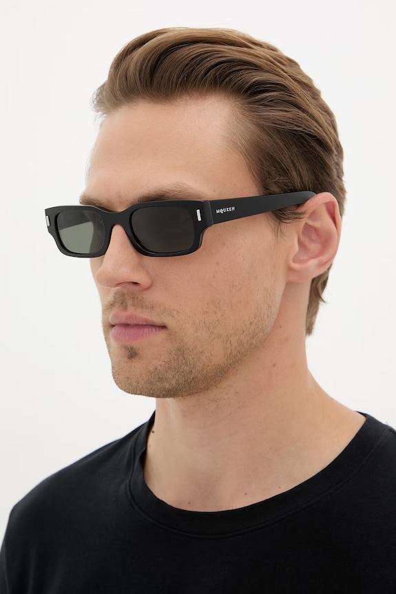 Alexander McQueen slnečné okuliare AM0549S čierna AA00