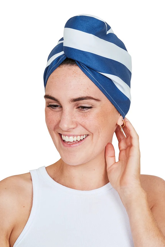 Lifestyle Dock & Bay turban do włosów 63x26 cm HAIRW.CAB.NAVY.NB niebieski