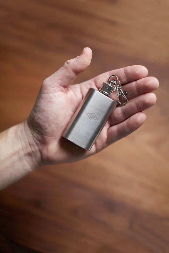Kiegészítők Gentlemen's Hardware kulcstartó flaskával Mini Hip Flask 28 ml GEN806UK szürke