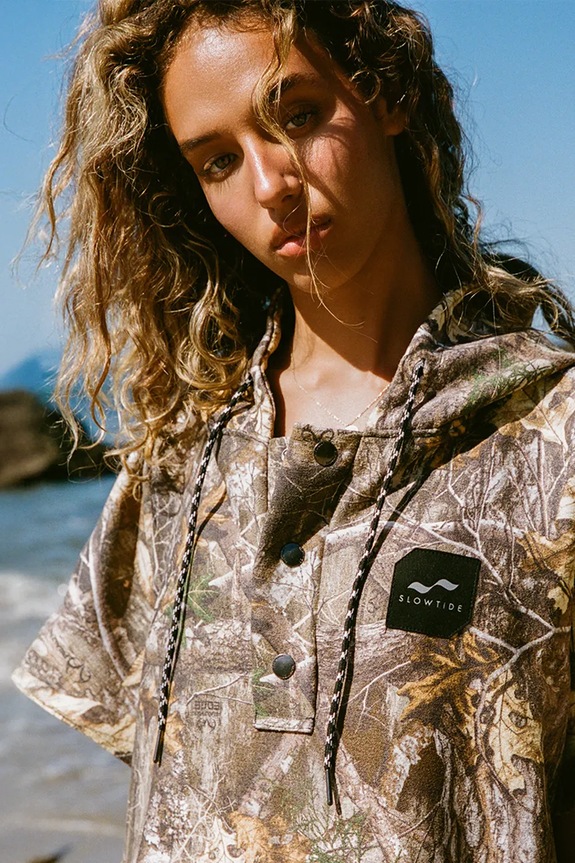 Lifestyle Pončo Slowtide Realtree S/M STQP027 šarena