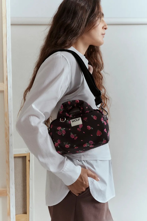 Τσάντα WOUF Bloom Bowling Bag 20 x 14 x 11 cm BBB250021