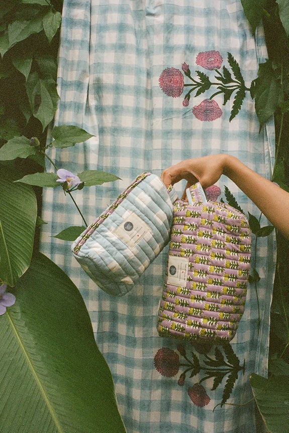 Косметичка Doing Goods Nova 20 x 24 x 8 cm 1.40.60.008.099.4 барвистий