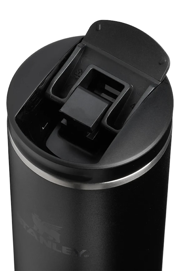 Lifestyle Stanley termoszbögre rozsdamentes acél Aerolight Transit Flip Top 0.47L 10.13062.011 fekete