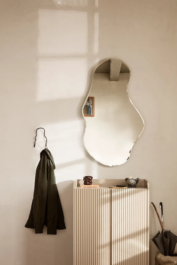 Ferm Living wieszak ścienny Curvature 1104263715 czarny AA00