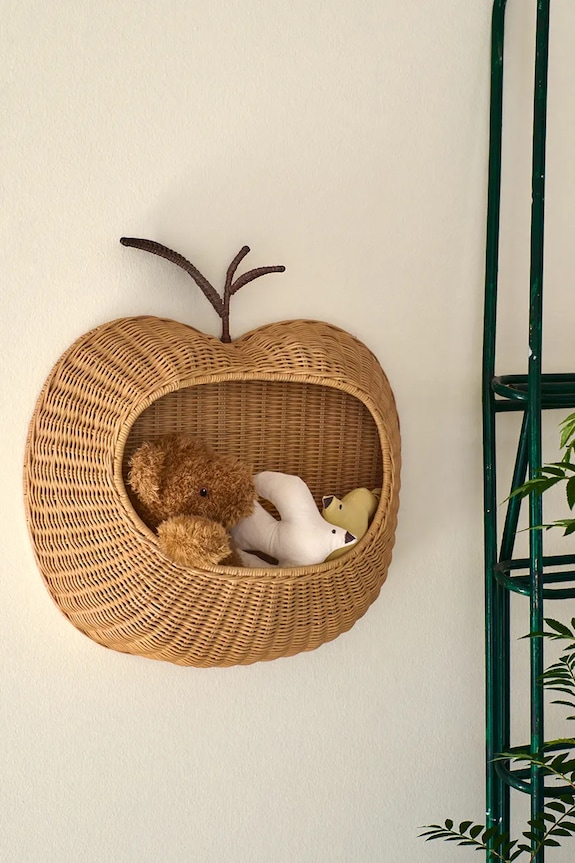 Ferm Living kosz ścienny do przechowywania Apple 1104270037 beżowy AA00