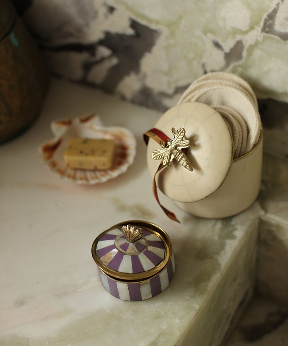 Living și dormitor Doing Goods cufăr Scarlett 1.20.21.030.400.1 multicolor