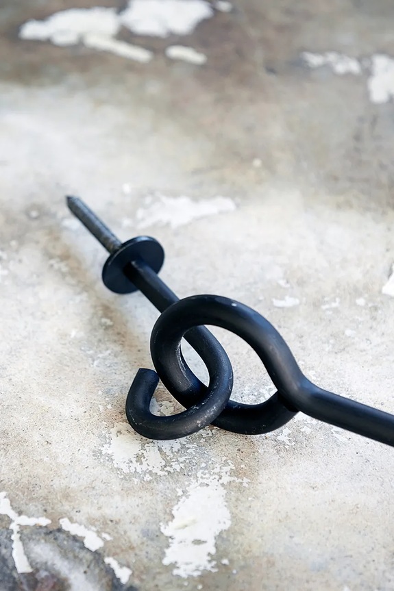 Dnevni boravak i spavaća soba Stropna vješalica House Doctor 2C 100 x 75 cm 206200200 crna