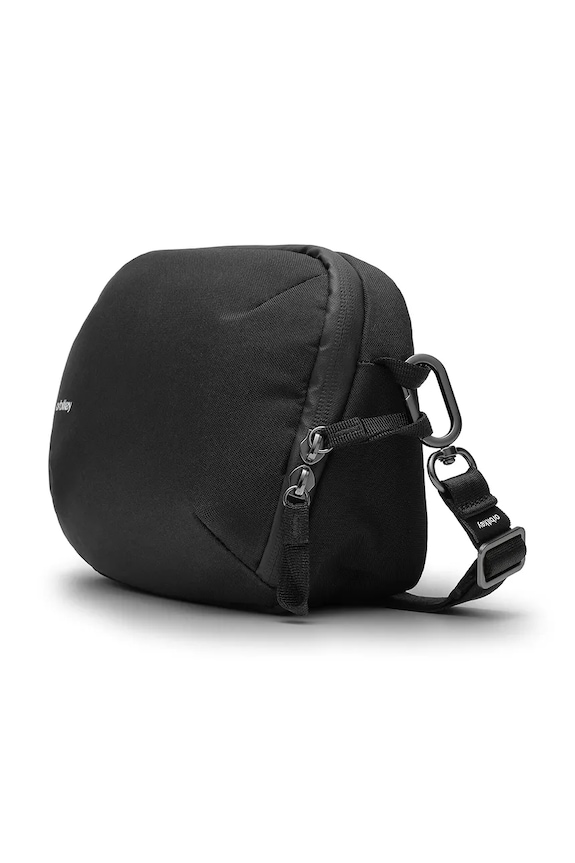 Orbitkey taška cez rameno z textilného materiálu TTS1.BLK.109 čierna