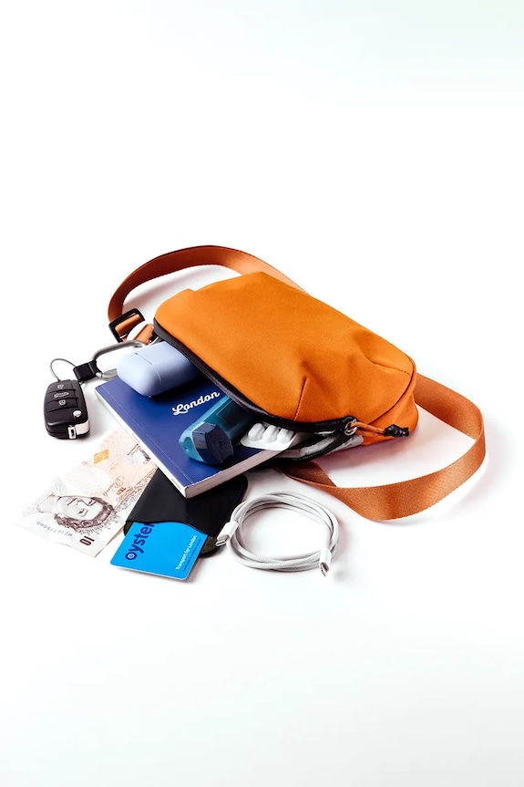 Orbitkey taška cez rameno z textilného materiálu BUM1.TER.109 oranžová