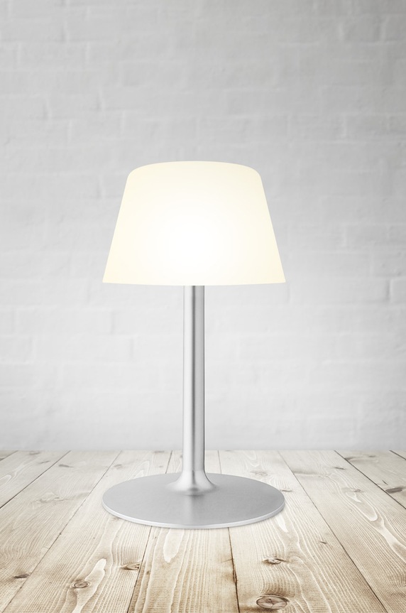 Eva Solo solarna lampa siva 571371