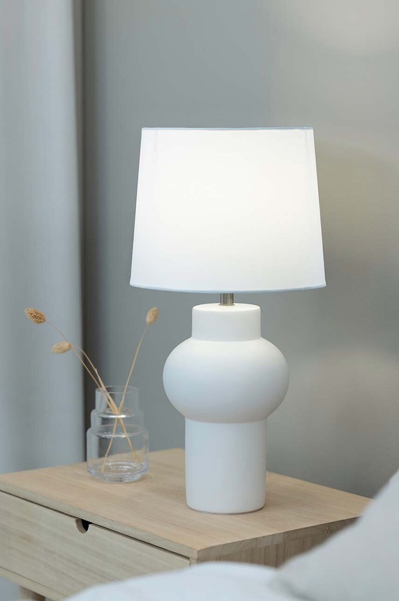 Stolna lampa Markslöjd Shape 108450 bijela AA00