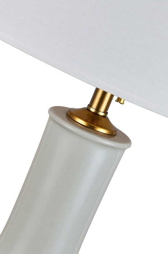 Гостиная и спальня Настольная лампа Ara MT408A.ivory.gold бежевый