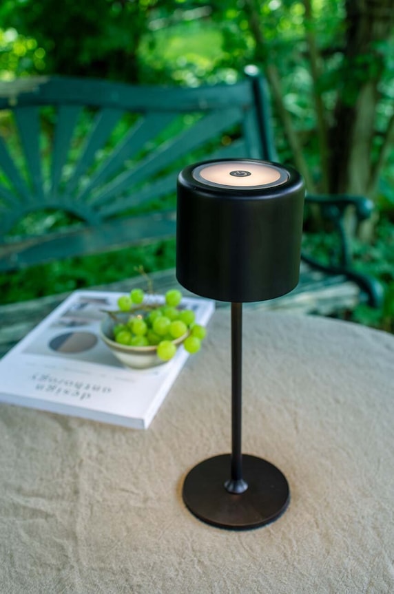 Obývacia izba a spálňa Bezdrôtová stolová lampa Markslöjd Filo 108657 čierna