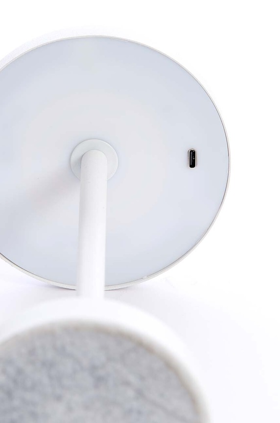 Obývací pokoj a ložnice Bezdrátová stolní LED lampa Light & Living Aitos 1889743 béžová