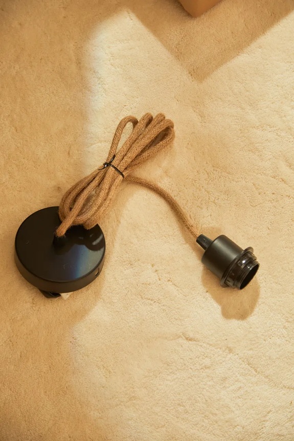 Salon i sypialnia Calma House kabel do lampy Cable E27 CABLE.E27CC.NAT beżowy