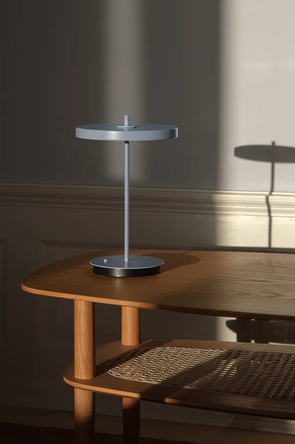 Bezdrátová stolní LED lampa Umage Asteria Move modrá 2626
