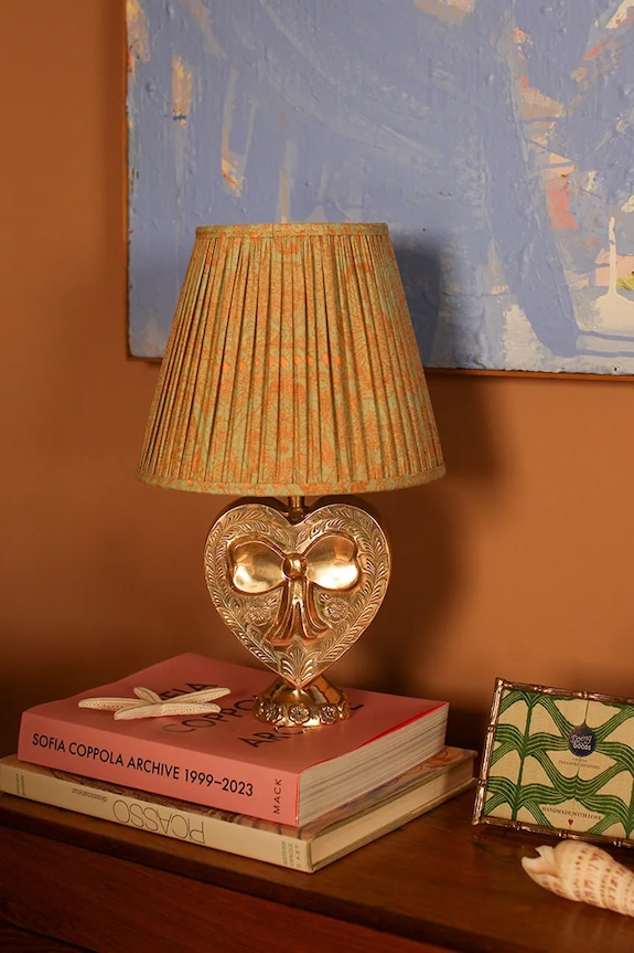 Dnevni boravak i spavaća soba Postolje za stolnu lampu Doing Goods Bubbly Heart 26 cm 1.20.60.005.923.3 zlatna