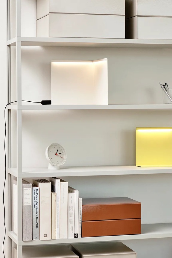 HAY lampa de masă cu led LBM 25 x 25 x 25 cm AB792.A686 alb