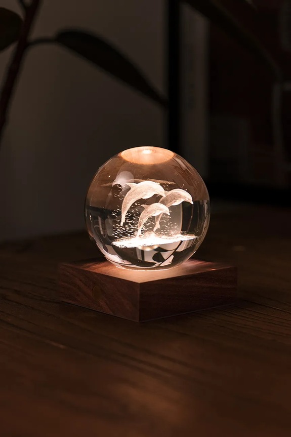 Bezdrôtová led stolná lampa Gingko Design Amber Crystal Light 9,5 x 8 cm G025DO hnedá AA00