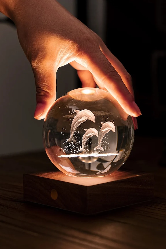 Obývacia izba a spálňa Bezdrôtová led stolná lampa Gingko Design Amber Crystal Light 9,5 x 8 cm G025DO hnedá