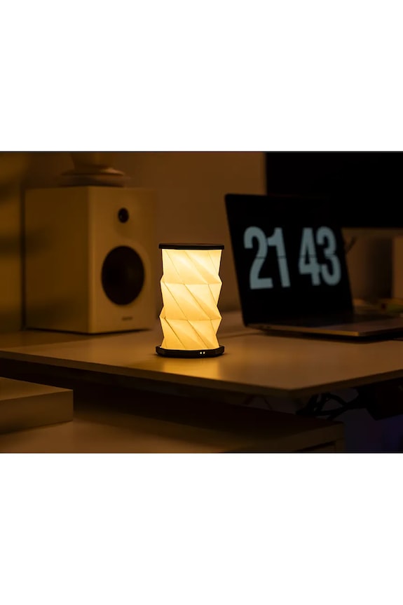 Вітальня та спальня Бездротова світлодіодна лампа Gingko Design Mini TwistHexagon Light 8,2 x 8,2 x 1,5 cm G036M.BK чорний