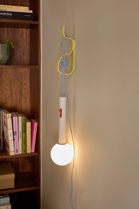 Hübsch lampa nástenná zo železa 10 x 30 cm biela 962123
