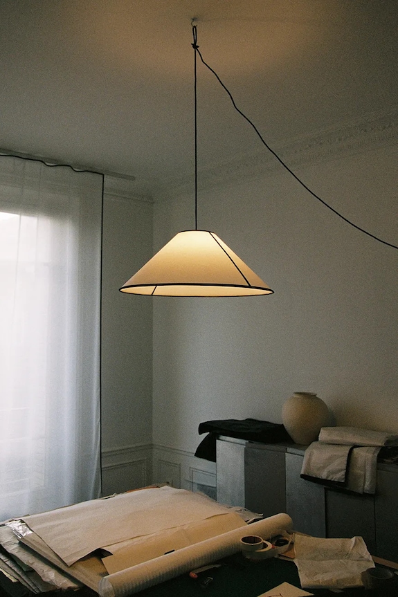 HAY lampa wisząca 23,5 x 60 x 60 cm AE871.E629.AB77