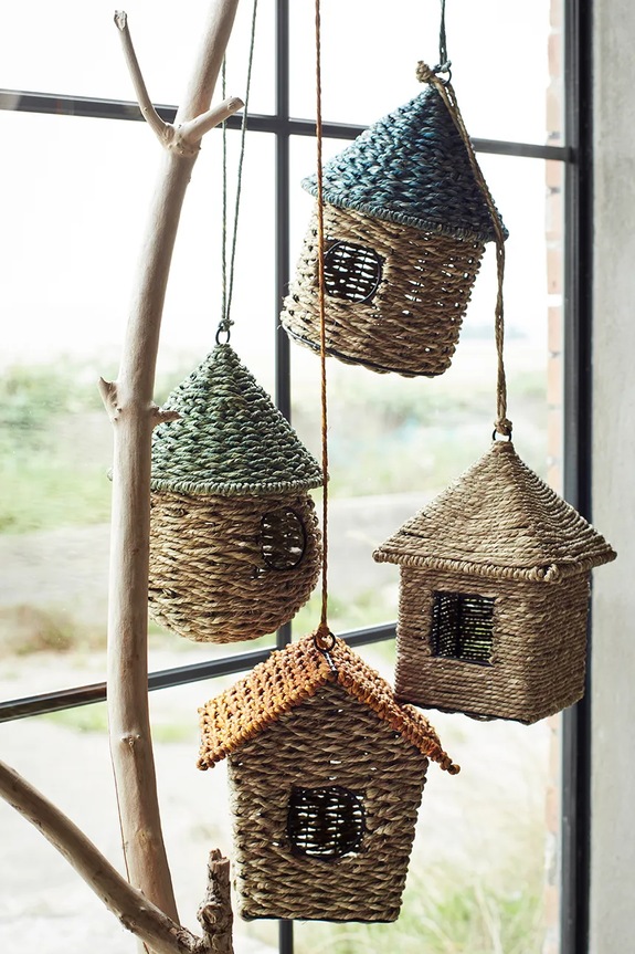 Hranilica za ptice Madam Stoltz 241279 šarena AA00